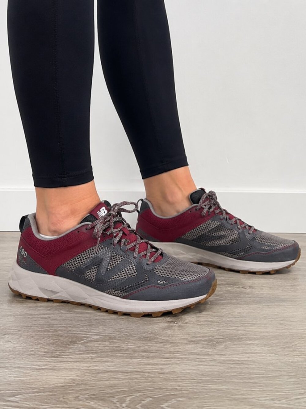 New Balance WT590RV3 Women's 11 Trail Running Shoes Gray Burgundy Hiking Sneaker